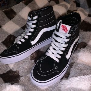 vans skate high tops (never worn)